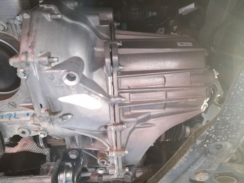 Recambio de caja cambios para dacia sandero iii 1.0 tce 90 eco-g referencia OEM IAM JT4023 320107400R 