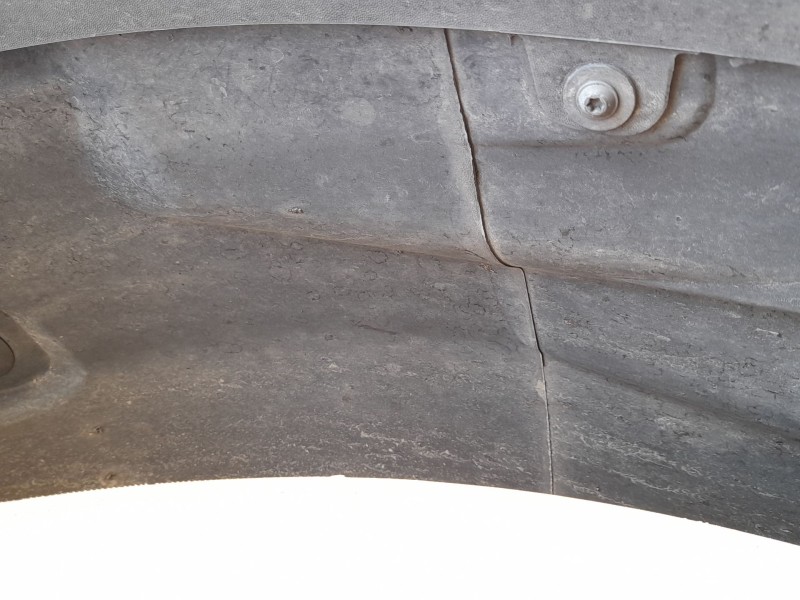 Recambio de plastico pase rueda del. izq. para dacia sandero iii 1.0 tce 90 eco-g referencia OEM IAM 638437444R 638456492R 