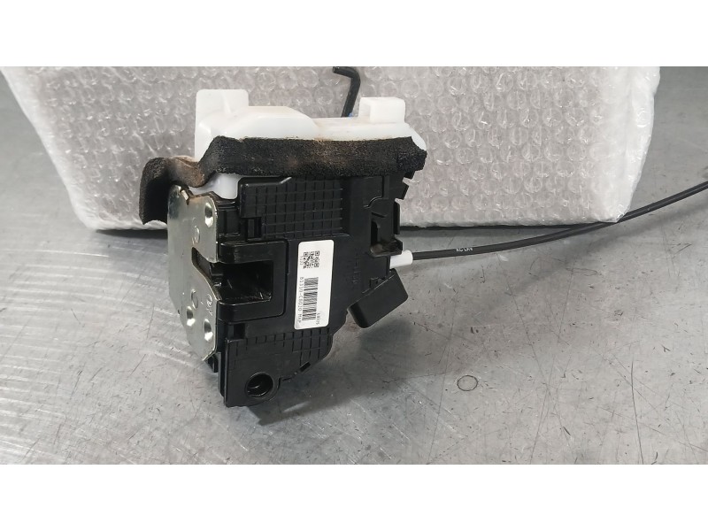 Recambio de cerradura puerta delantera izquierda para hyundai i20 ii (gb, ib) 1.2 referencia OEM IAM 81310C8020  