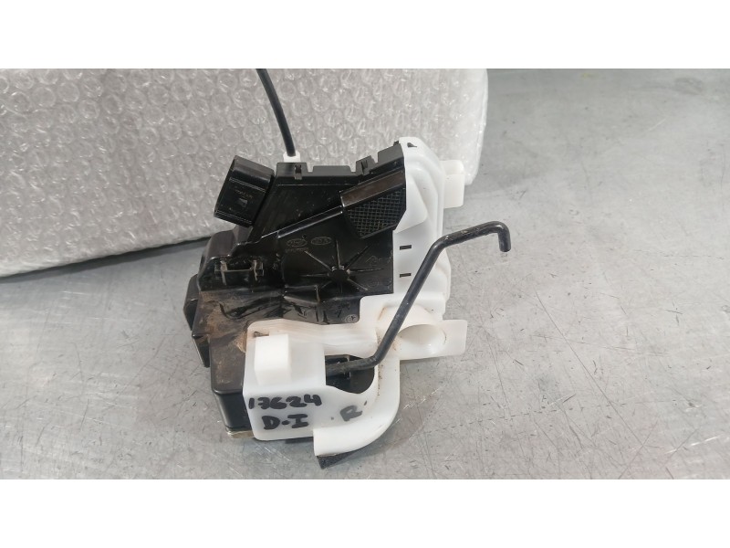 Recambio de cerradura puerta delantera izquierda para hyundai i20 ii (gb, ib) 1.2 referencia OEM IAM 81310C8020  