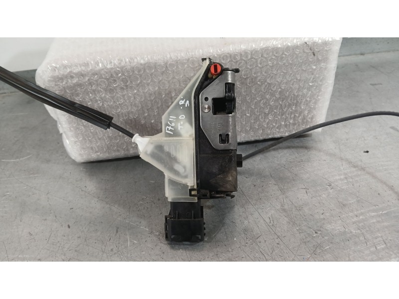 Recambio de cerradura puerta trasera derecha para opel crossland x / crossland (p17, p2qo) 1.2 (75) referencia OEM IAM 267100  