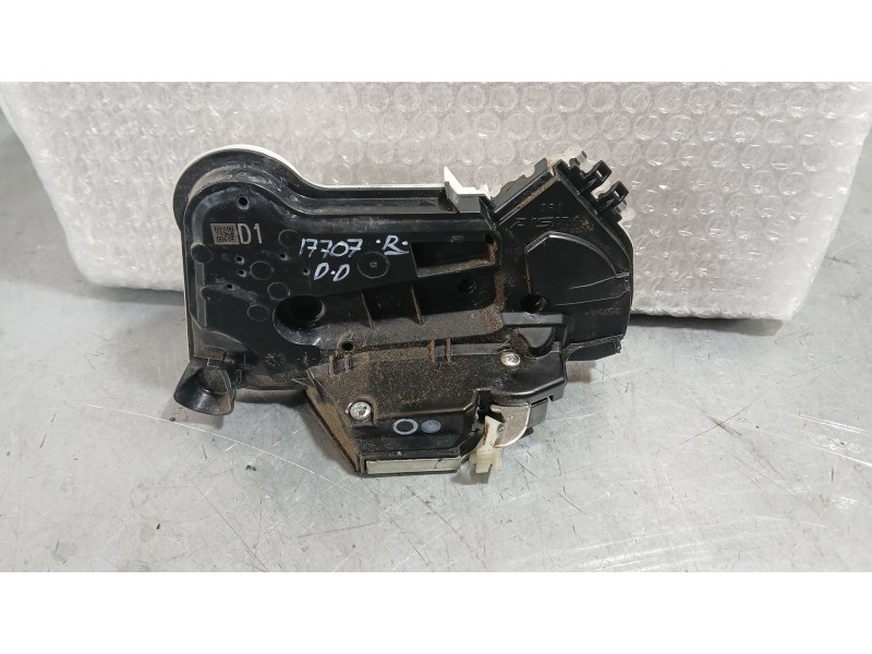 Recambio de cerradura puerta delantera derecha para toyota aygo (_b4_) 1.0 (kgb40) referencia OEM IAM 6903002521  