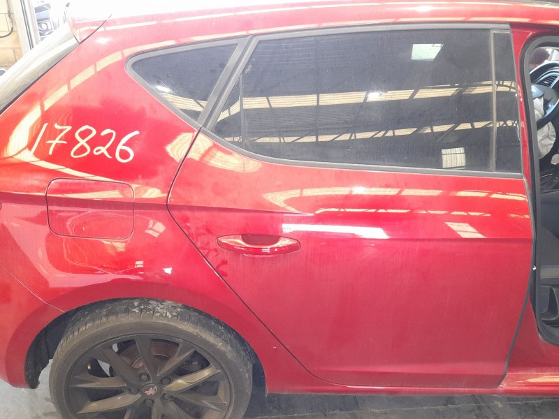 Recambio de puerta trasera derecha para seat leon (5f1) 2.0 tsi referencia OEM IAM 5F4833056  