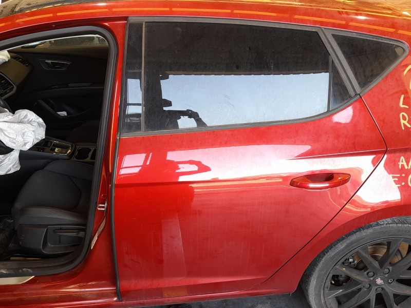 Recambio de puerta trasera izquierda para seat leon (5f1) 2.0 tsi referencia OEM IAM 5F4833055  
