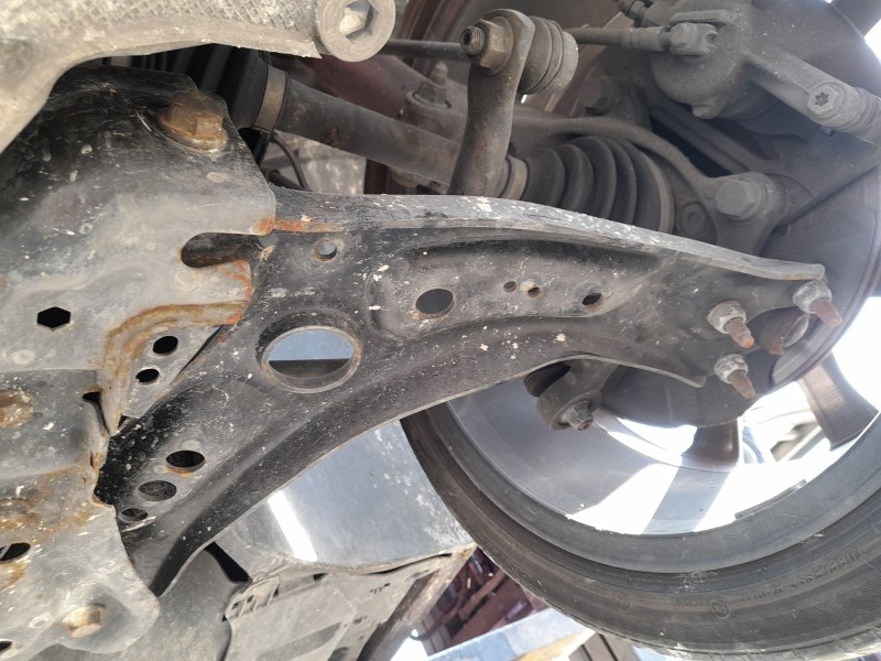 Recambio de brazo suspension inferior delantero izquierdo para seat leon (5f1) 2.0 tsi referencia OEM IAM 5WA407151  