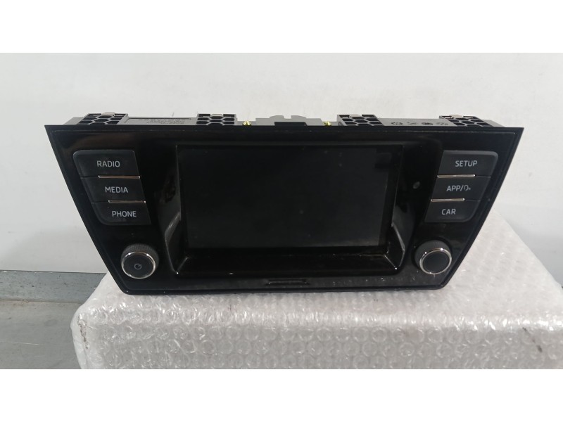 Recambio de sistema audio / radio para skoda fabia iii (nj3) 1.0 tsi referencia OEM IAM 6V0035871JIZY  