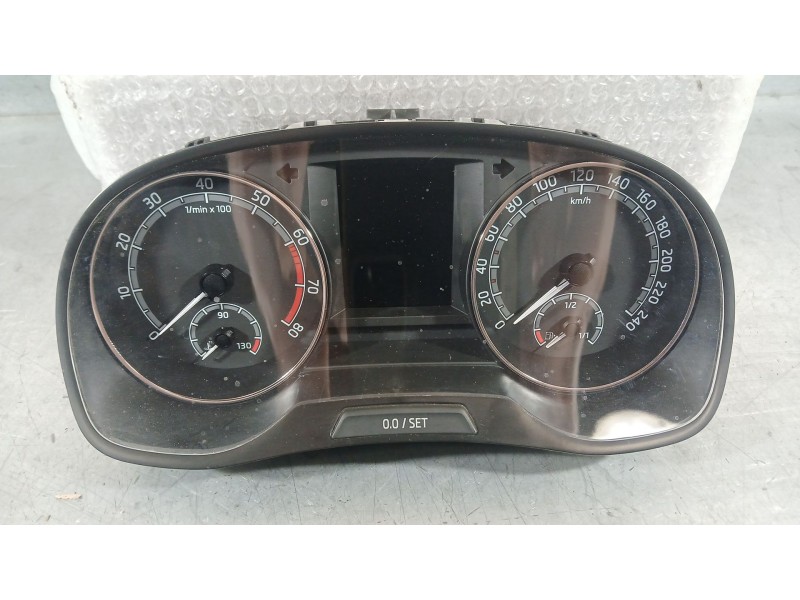 Recambio de cuadro instrumentos para skoda fabia iii (nj3) 1.0 tsi referencia OEM IAM 6V0920746E  