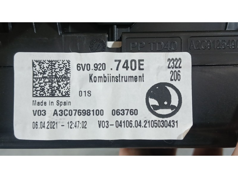 Recambio de cuadro instrumentos para skoda fabia iii (nj3) 1.0 tsi referencia OEM IAM 6V0920746E  