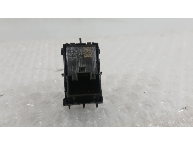 Recambio de mando elevalunas delantero derecho para skoda fabia iii (nj3) 1.0 tsi referencia OEM IAM 5JA959855WHS  