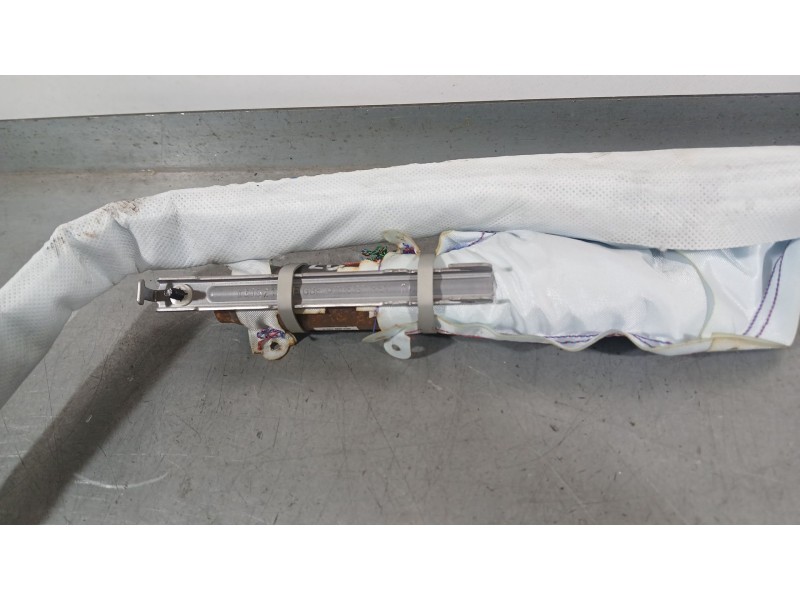 Recambio de airbag cortina delantero derecho para skoda fabia iii (nj3) 1.0 tsi referencia OEM IAM 5JA880742D  