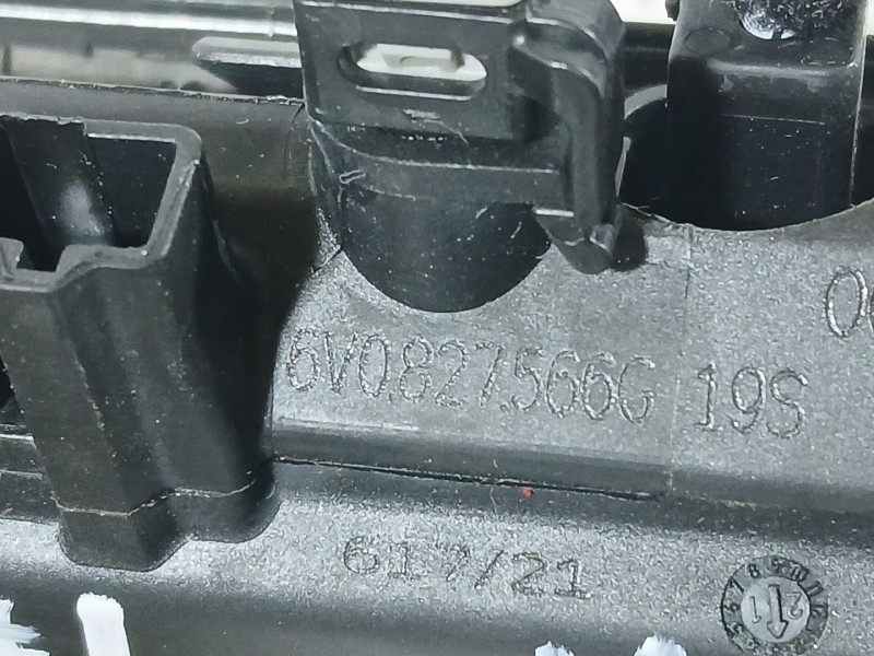 Recambio de camara vision trasera para skoda fabia iii (nj3) 1.0 tsi referencia OEM IAM 6V0980121  