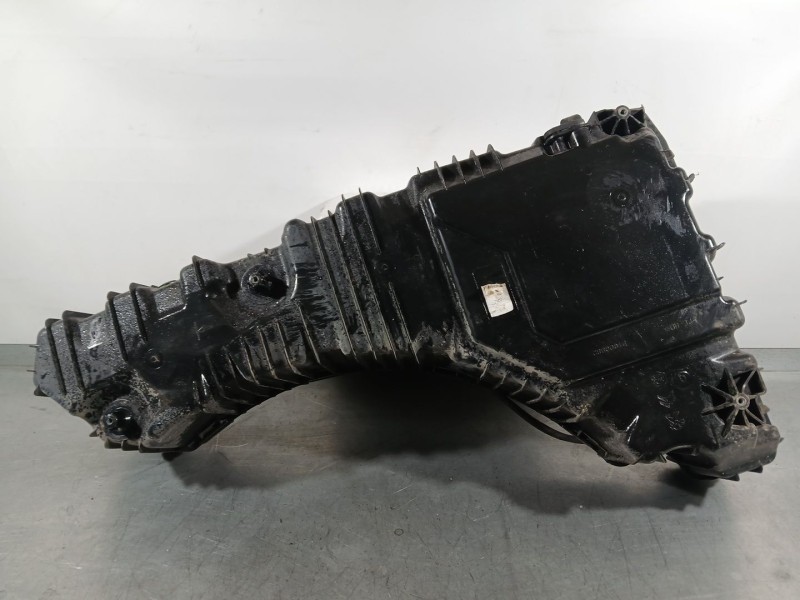 Recambio de deposito adblue para peugeot 5008 ii (mc_, mj_, mr_, m4_) 1.6 bluehdi 120 referencia OEM IAM 1682620780  