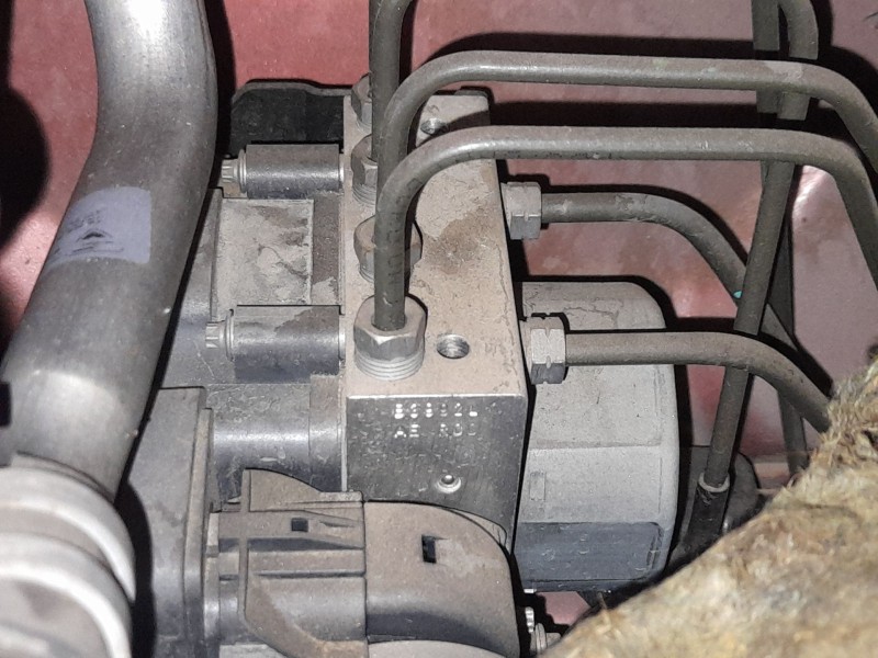 Recambio de abs para renault clio iv (bh_) 1.5 dci 90 referencia OEM IAM 476606853R  