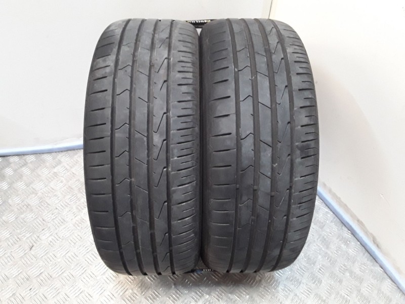 Recambio de neumatico pareja para neumaticos reutilizados - referencia OEM IAM 205501793V HANKOOK 205/50/17/93V