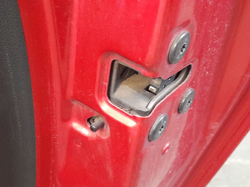 Recambio de cerradura puerta trasera derecha para renault clio iv (bh_) 1.5 dci 90 referencia OEM IAM 825000767R  