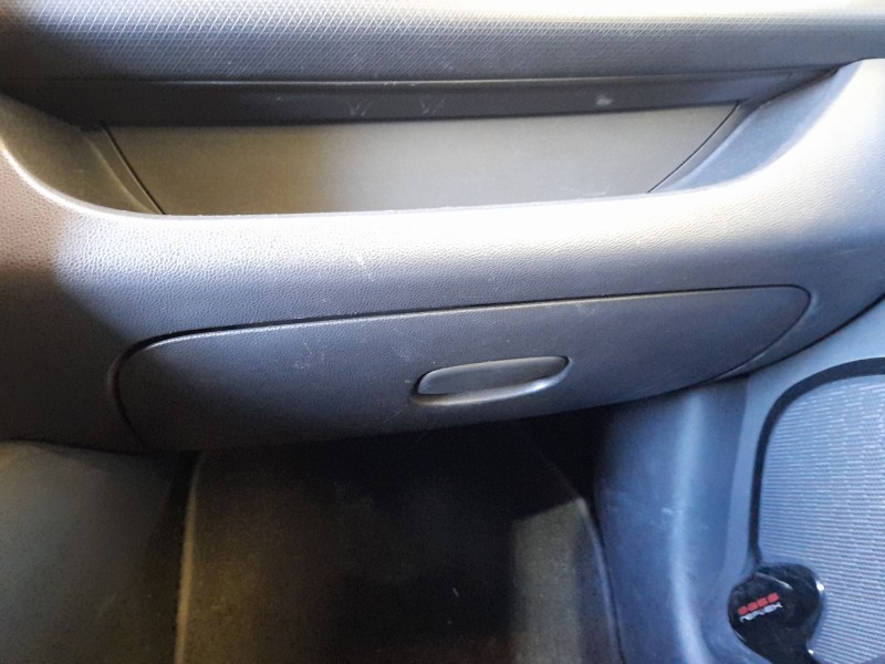 Recambio de guantera para renault clio iv (bh_) 1.5 dci 90 referencia OEM IAM 681087227R  