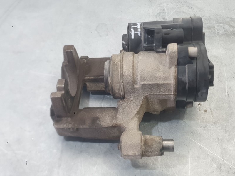 Recambio de pinza freno trasera izquierda para seat ateca (kh7) xperience referencia OEM IAM 8V0615123D  ELECTRICA