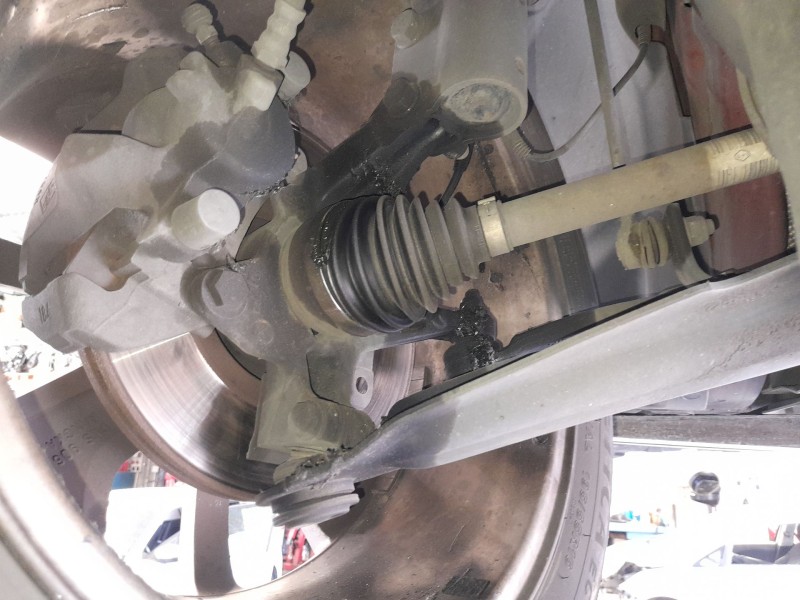 Recambio de mangueta delantera derecha para renault clio iv (bh_) 1.5 dci 90 referencia OEM IAM 400146343R  