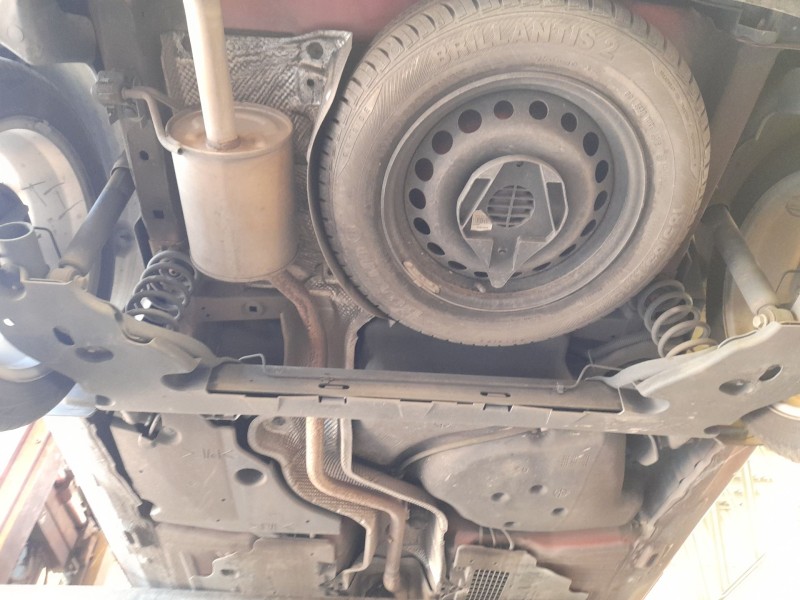 Recambio de puente trasero para renault clio iv (bh_) 1.5 dci 90 referencia OEM IAM 555112340R  