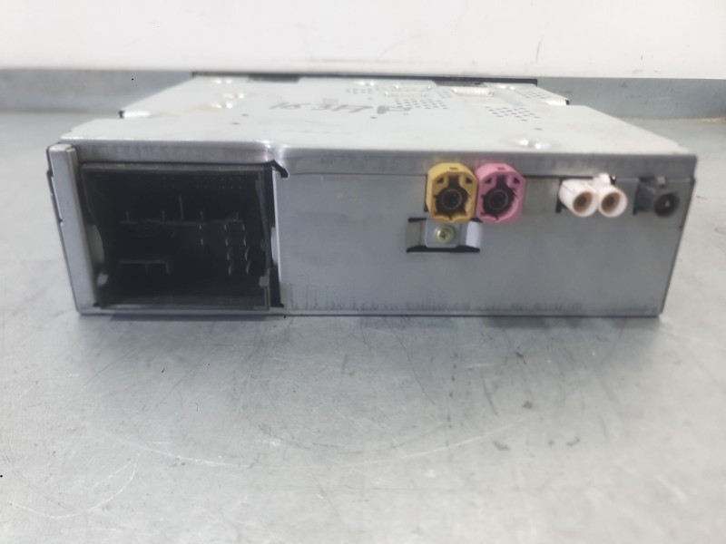 Recambio de sistema audio / radio para seat ateca (kh7) xperience referencia OEM IAM   