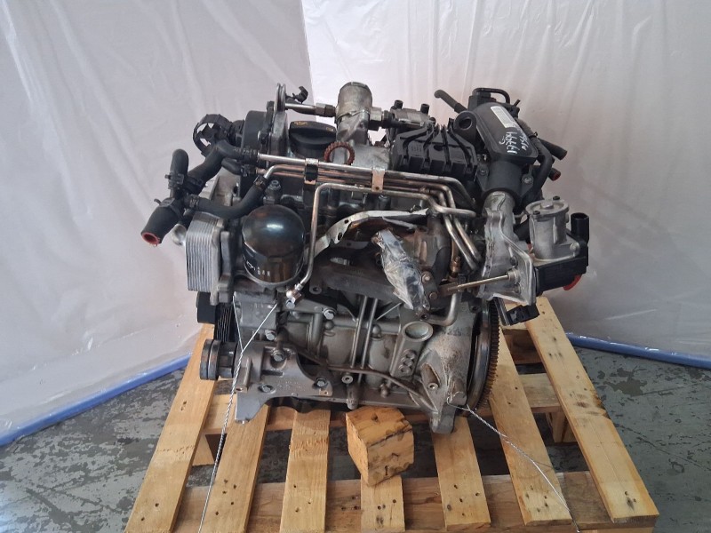 Recambio de motor completo para volkswagen golf plus v (5m1, 521) 1.2 tsi referencia OEM IAM CBZB 03F100091A 