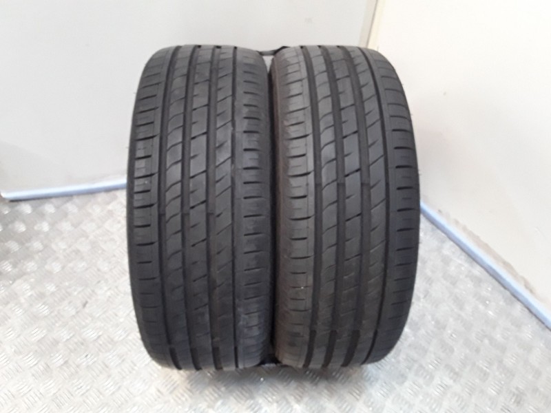 Recambio de neumatico pareja para neumaticos reutilizados - referencia OEM IAM 205451788V NEXEN 205/45/17/88V