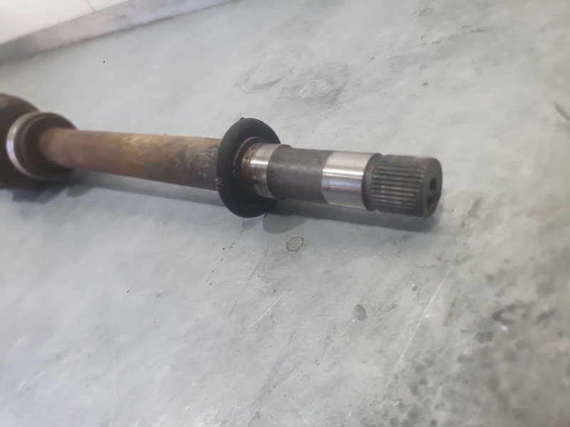 Recambio de transmision delantera derecha para lancia phedra (179_) 2.2 jtd (179axc1a) referencia OEM IAM 1401317688  