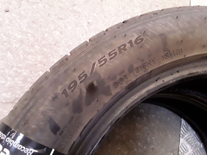 Recambio de neumatico pareja para neumaticos reutilizados - referencia OEM IAM 195551687V HANKOOK 195/55/16/87V