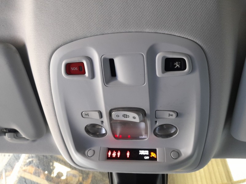 Recambio de luz interior para peugeot 308 ii (lb_, lp_, lw_, lh_, l3_) 1.5 bluehdi 130 referencia OEM IAM 96887290PR  