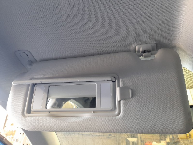 Recambio de parasol izquierdo para peugeot 308 ii (lb_, lp_, lw_, lh_, l3_) 1.5 bluehdi 130 referencia OEM IAM 98284441ZD  