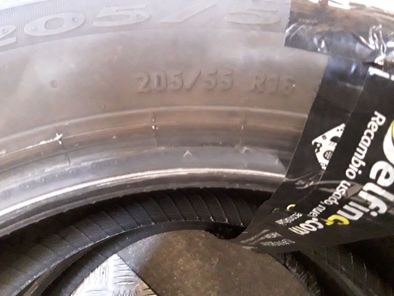 Recambio de neumatico pareja para neumaticos reutilizados - referencia OEM IAM 205551691V PIRELLI 205/55/16/91V