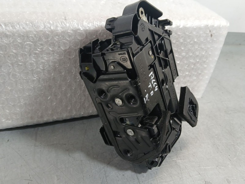 Recambio de cerradura puerta trasera derecha para volkswagen tiguan (ad1, ax1) 1.5 tsi referencia OEM IAM 5TA839016P  