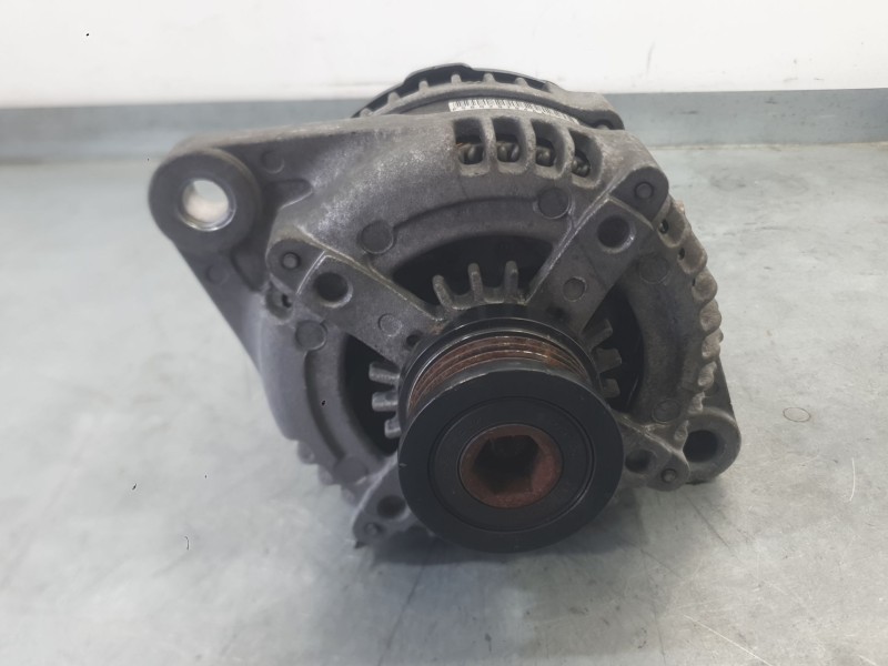 Recambio de alternador para jeep compass (mp, m6, mv, m7) 1.4 multiair referencia OEM IAM 56029784AA  