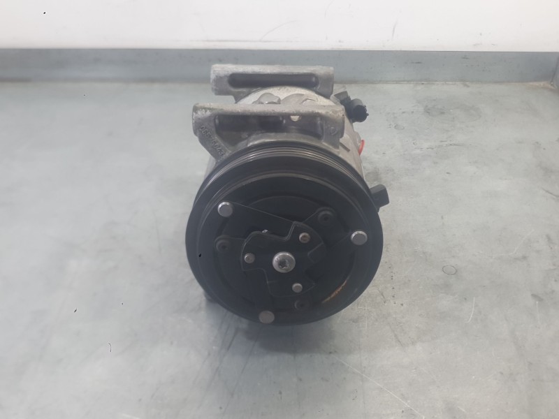 Recambio de compresor aire acondicionado para jeep compass (mp, m6, mv, m7) 1.4 multiair referencia OEM IAM 68402648AA  