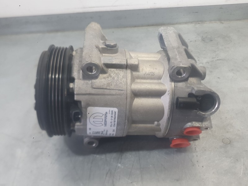 Recambio de compresor aire acondicionado para jeep compass (mp, m6, mv, m7) 1.4 multiair referencia OEM IAM 68402648AA  