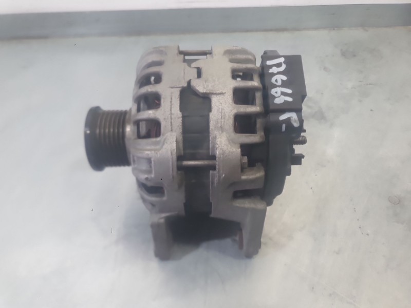 Recambio de alternador para renault clio iv (bh_) 0.9 tce 90 referencia OEM IAM 231006677R 231007644R 