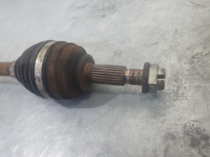 Recambio de transmision delantera izquierda para renault clio iv (bh_) 0.9 tce 90 referencia OEM IAM 391011305R 391017355R 