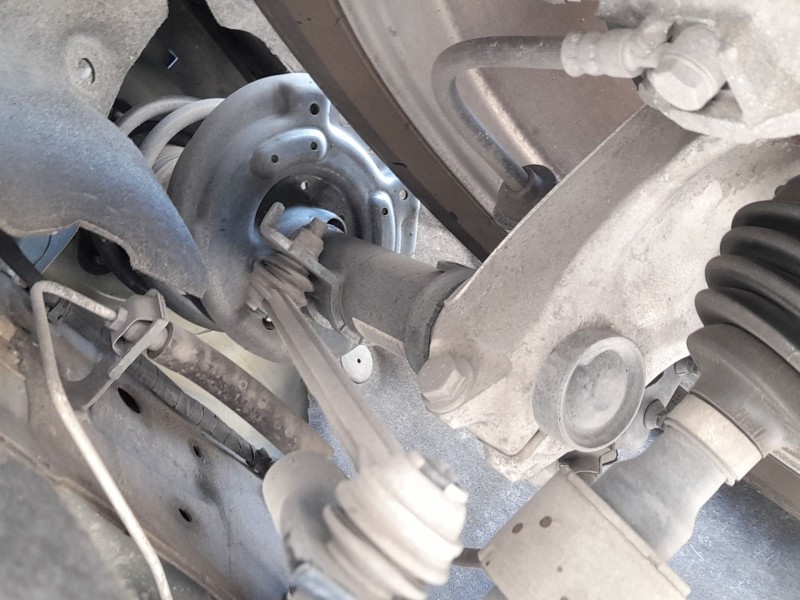 Recambio de amortiguador delantero izquierdo para renault talisman (lp_) 1.5 dci 110 referencia OEM IAM 543026632R  