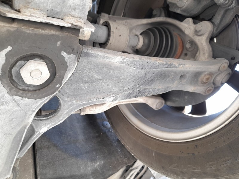 Recambio de brazo suspension inferior delantero izquierdo para renault talisman (lp_) 1.5 dci 110 referencia OEM IAM 545051645R 