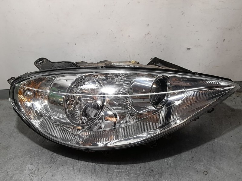 Recambio de faro derecho para peugeot 807 pullman referencia OEM IAM 89009185 088430 VALEO XENÓN