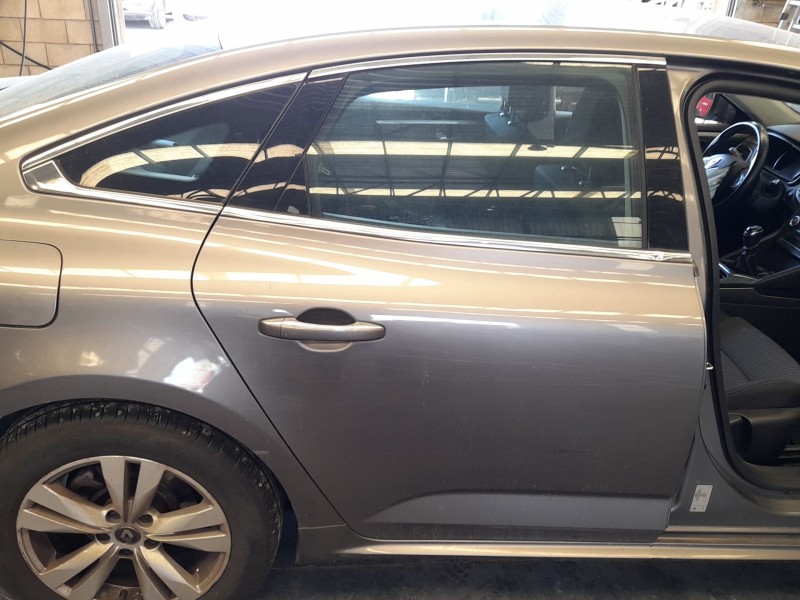 Recambio de puerta trasera derecha para renault talisman (lp_) 1.5 dci 110 referencia OEM IAM 821003230R TOCADA 