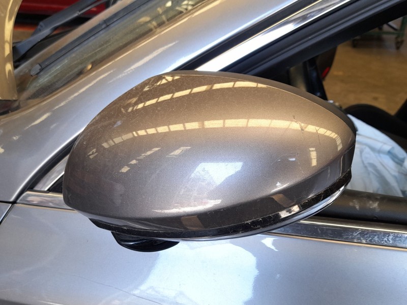 Recambio de retrovisor izquierdo para renault talisman (lp_) 1.5 dci 110 referencia OEM IAM 963317065R  