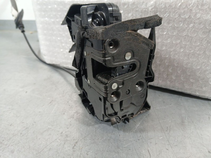 Recambio de cerradura puerta delantera derecha para renault talisman (lp_) 1.6 dci 130 referencia OEM IAM 805023720R  