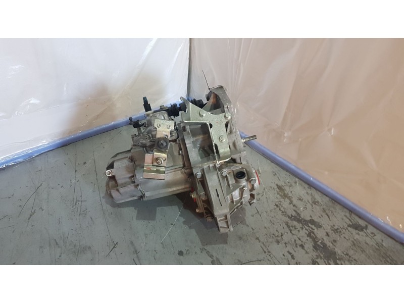 Recambio de caja cambios para fiat tipo sedán (356_, 357_) 1.4 (356sxa1b) referencia OEM IAM 55273135 46341489 71796508