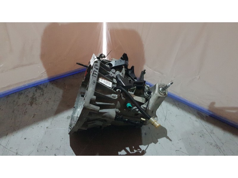 Recambio de caja cambios para renault megane iv hatchback (b9a/m/n_) 1.2 tce 100 (b9ms) referencia OEM IAM TL4087 320108978R S01