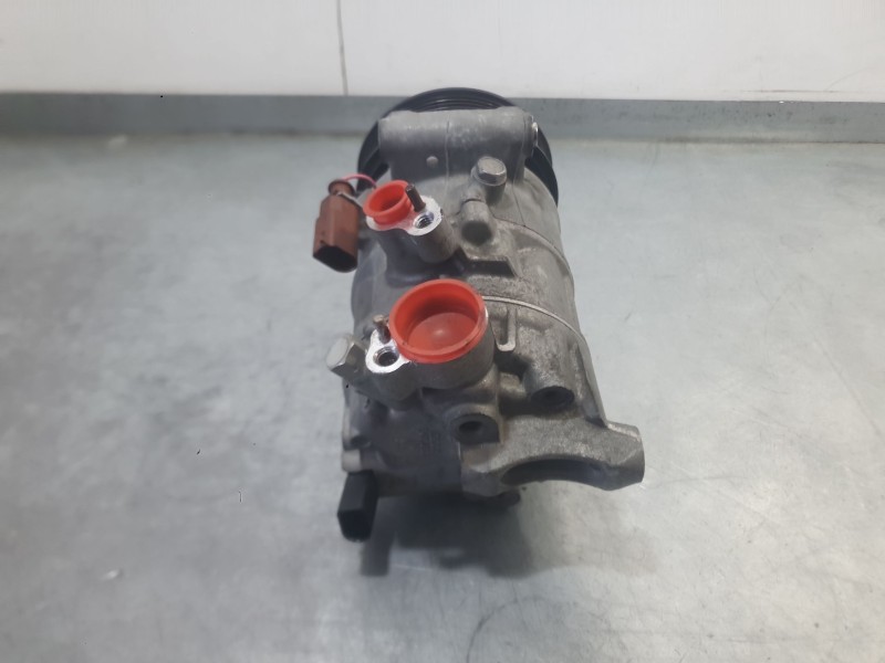 Recambio de compresor aire acondicionado para seat leon (5f1) style visio edition referencia OEM IAM 3Q0816803B  