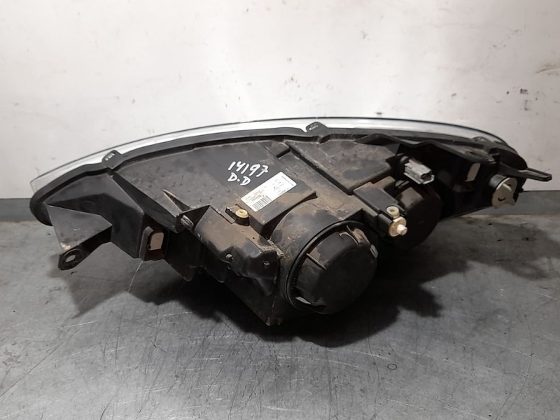 Recambio de faro derecho para peugeot 807 pullman referencia OEM IAM 89009185 088430 VALEO XENÓN