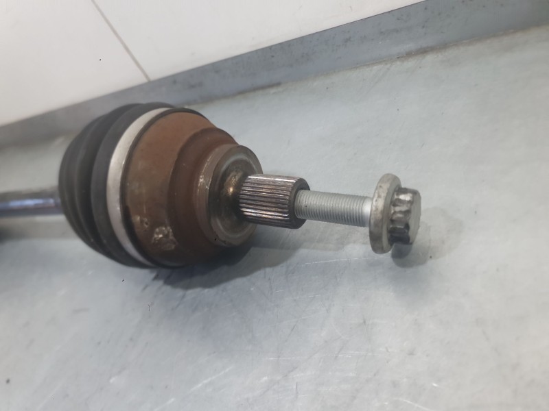 Recambio de transmision delantera izquierda para seat leon (5f1) style visio edition referencia OEM IAM 5Q0407271DD  