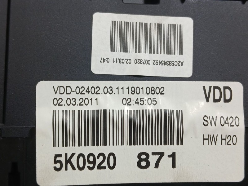 Recambio de cuadro instrumentos para volkswagen golf plus v (5m1, 521) 1.2 tsi referencia OEM IAM 5K0920871  
