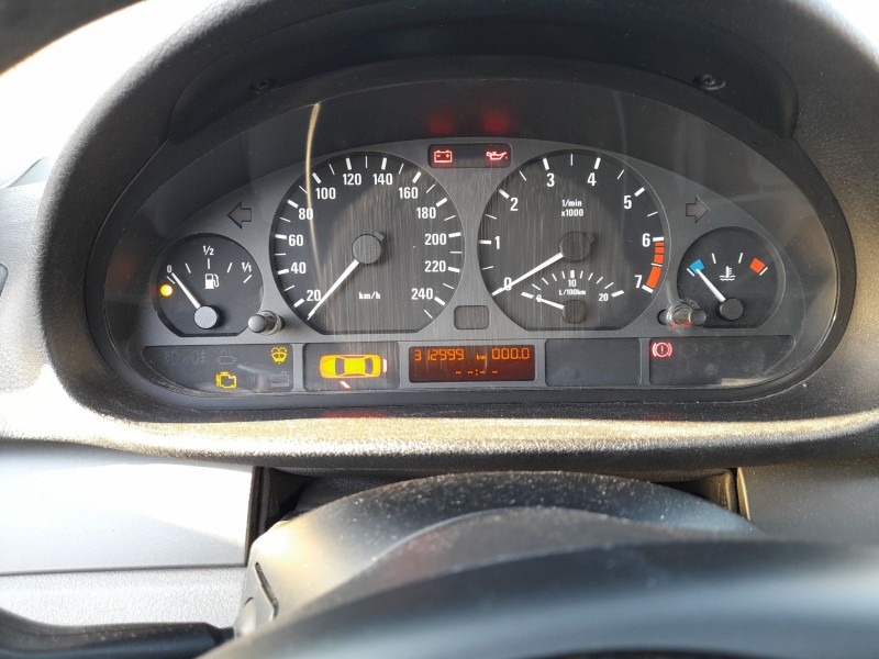 bmw 3 (e46) del año 2000
